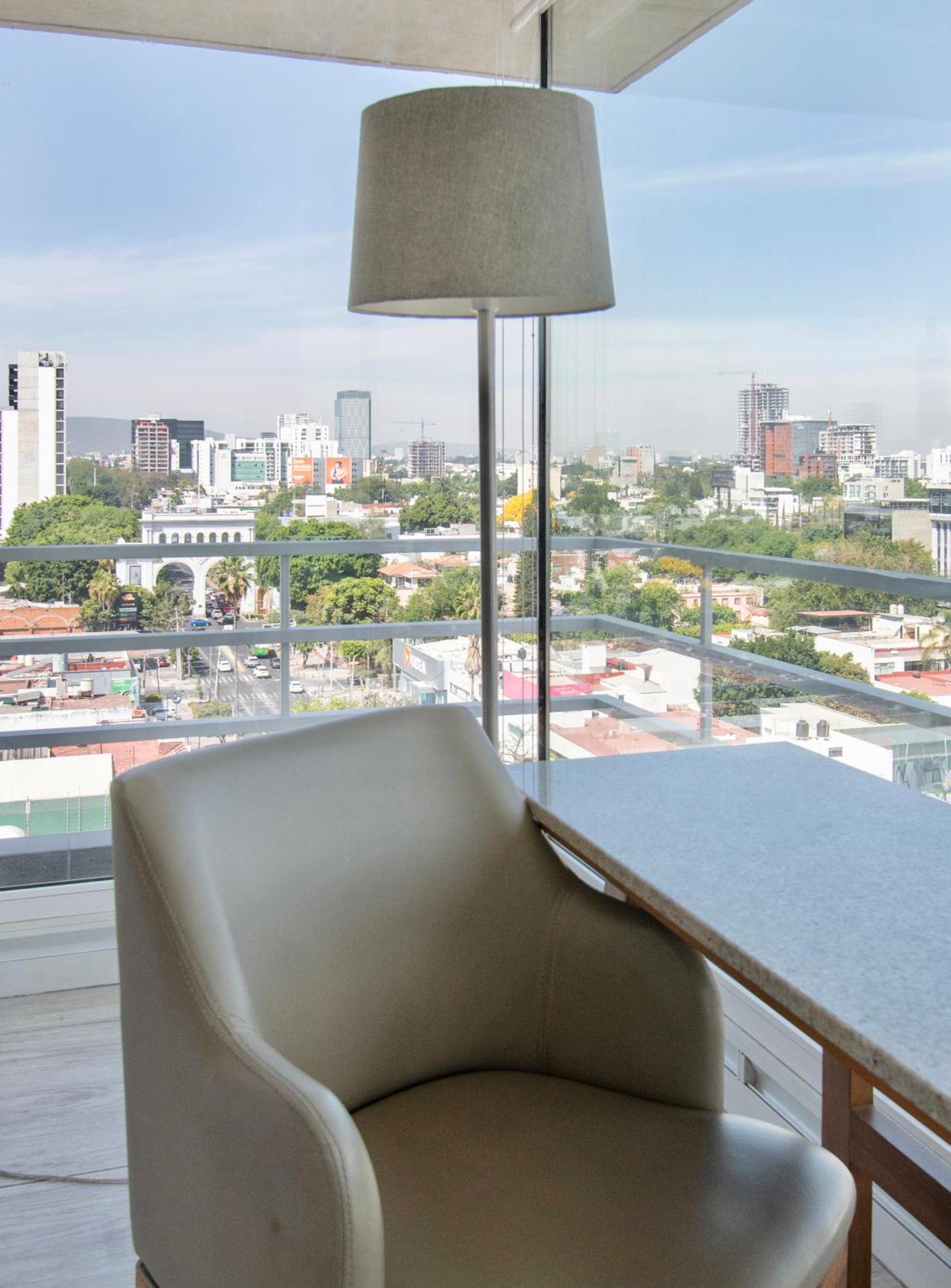 Hotel Velvet Plaza Guadalajara Exteriör bild